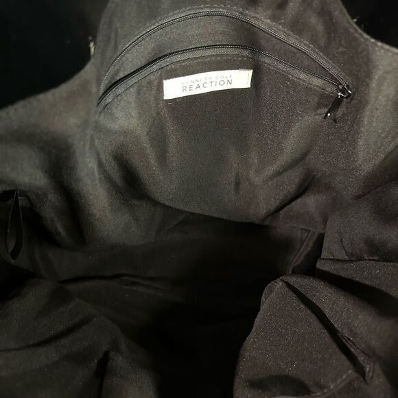 Kenneth Cole Reaction purse - Picture 4 of 7